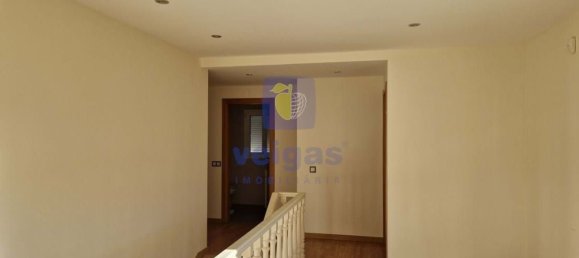 Дом с 6 спальнями в Лейрия, Португалия № 152713 8