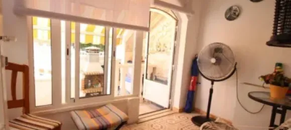 Бунгало с 2 спальнями в Торревьеха, Испания № 136063 21