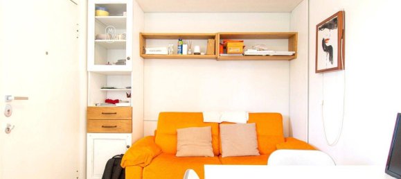 1 bedroom Apartment in Milan, Italy No. 338750 3