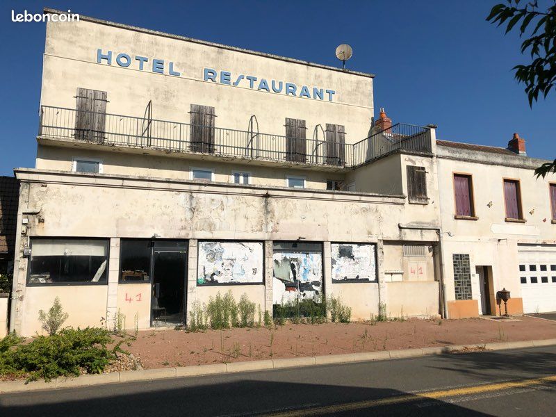 5 rooms House in Saint-Parize-le-Chatel, France No. 340212