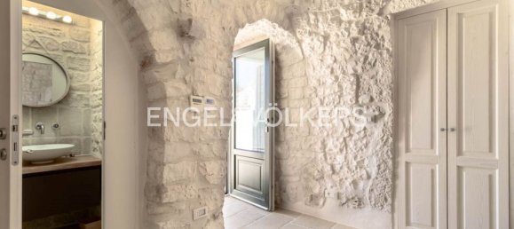 5-Zimmer Haus in Monopoli, Italy, Nr. 64944 35