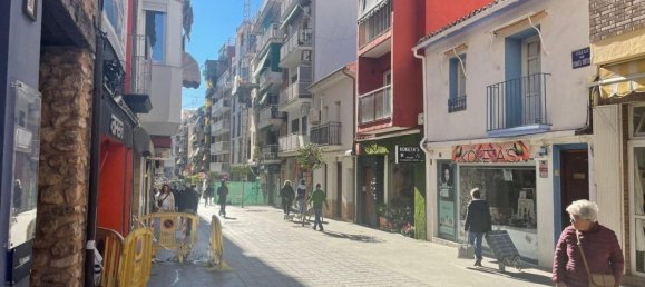 Коммерческая недвижимость 55м² в Бенидорм, Испания № 150371 6