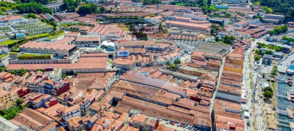 Gebäude in Vila Nova de Gaia, Portugal 500m², Nr. 70092 10