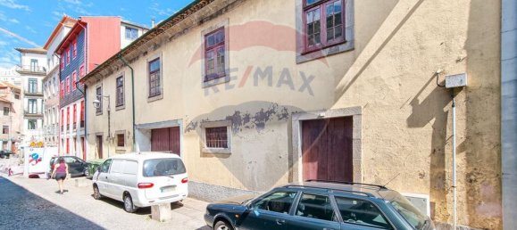 Gebäude in Vila Nova de Gaia, Portugal 500m², Nr. 70092 23