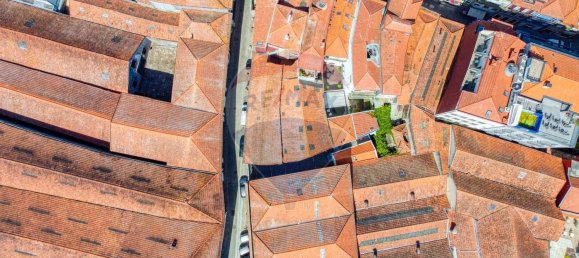 Gebäude in Vila Nova de Gaia, Portugal 500m², Nr. 70092 4