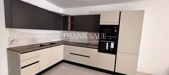 2 غرف نوم شقة في Gzira, Malta رقم 4652 2