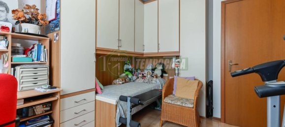 4 غرف نوم شقة في Carnate, Italy رقم 350892 19