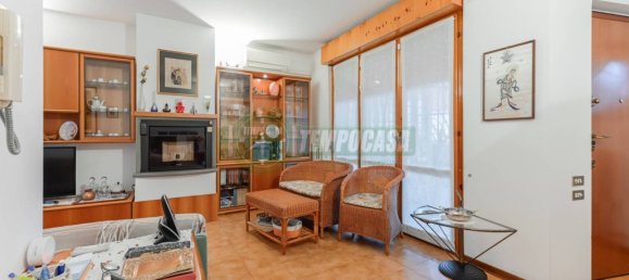 4 غرف نوم شقة في Carnate, Italy رقم 350892 7