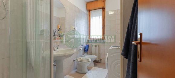 4 غرف نوم شقة في Carnate, Italy رقم 350892 25