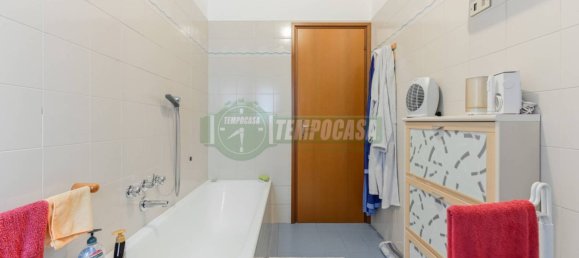 4 غرف نوم شقة في Carnate, Italy رقم 350892 30