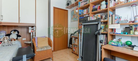 4 غرف نوم شقة في Carnate, Italy رقم 350892 21