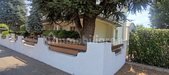 3 bedrooms Villa in Cerea, Italy No. 263098 5