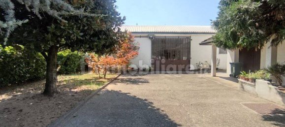 3 bedrooms Villa in Cerea, Italy No. 263098 11