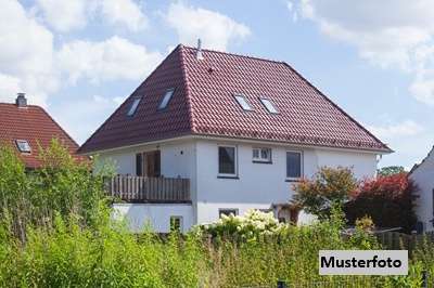  Building in Altglienicke, Germany No. 336217