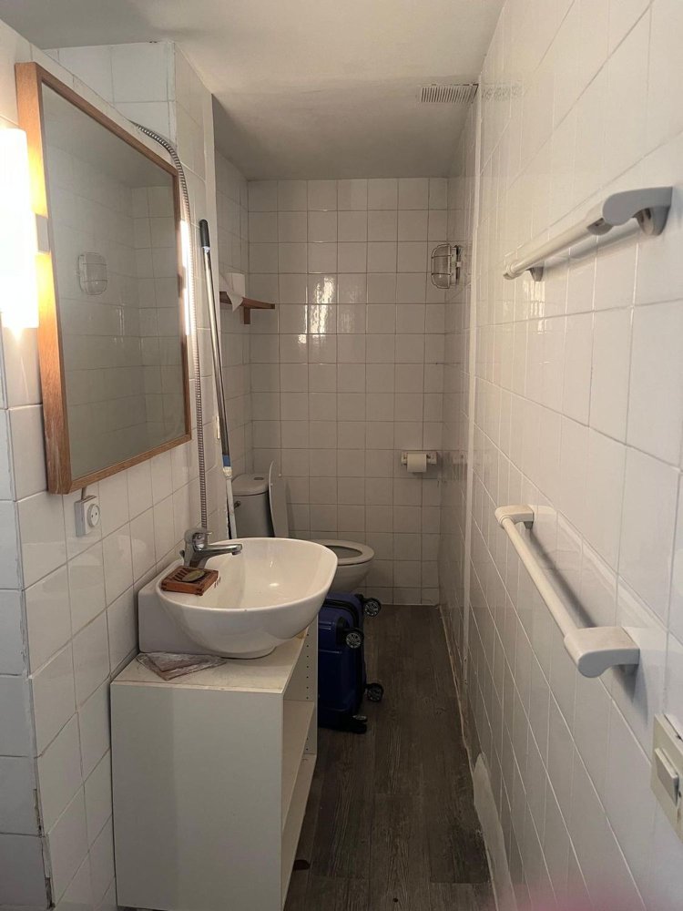 Imóvel comercial em Madrid, Spain 43 m² N.º 184197