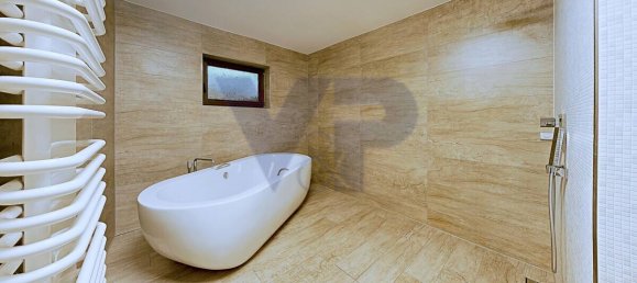 Casa de 4 dormitorios en Gera, Germany No. 269136 2