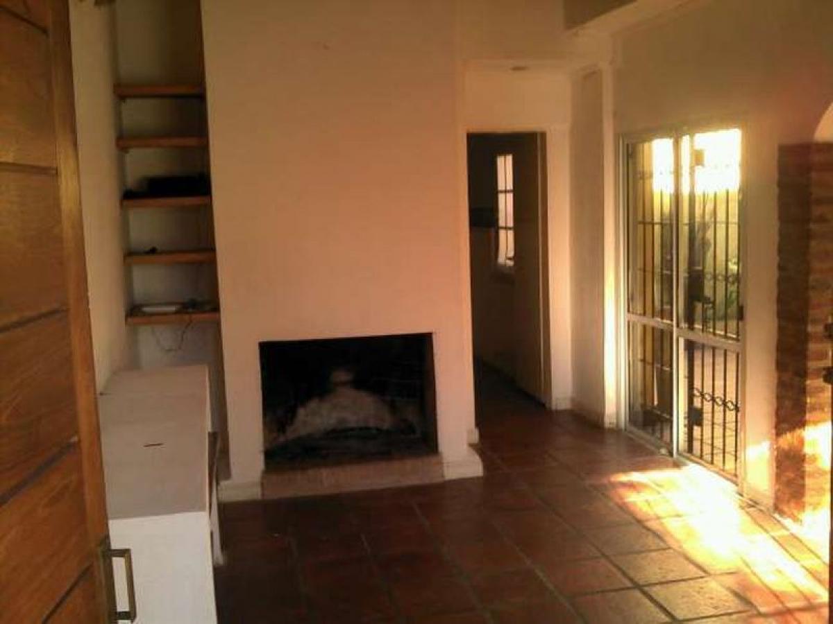 3 chambres Maison à Malvinas Argentinas, Argentina No. 57950