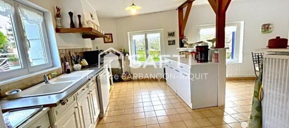 4 bedrooms Castles in Charnizay, France No. 39943 3