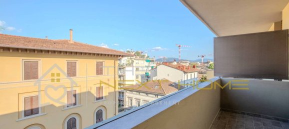 3 bedrooms Penthouse in Florence, Italy No. 324440 29