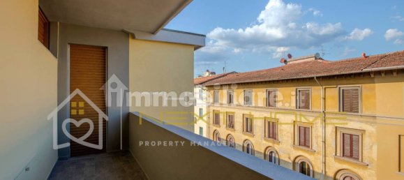 3 bedrooms Penthouse in Florence, Italy No. 324440 28