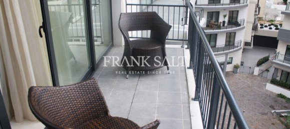 Квартира с 1 спальней в Сент-Джулианс, Мальта № 3406 3