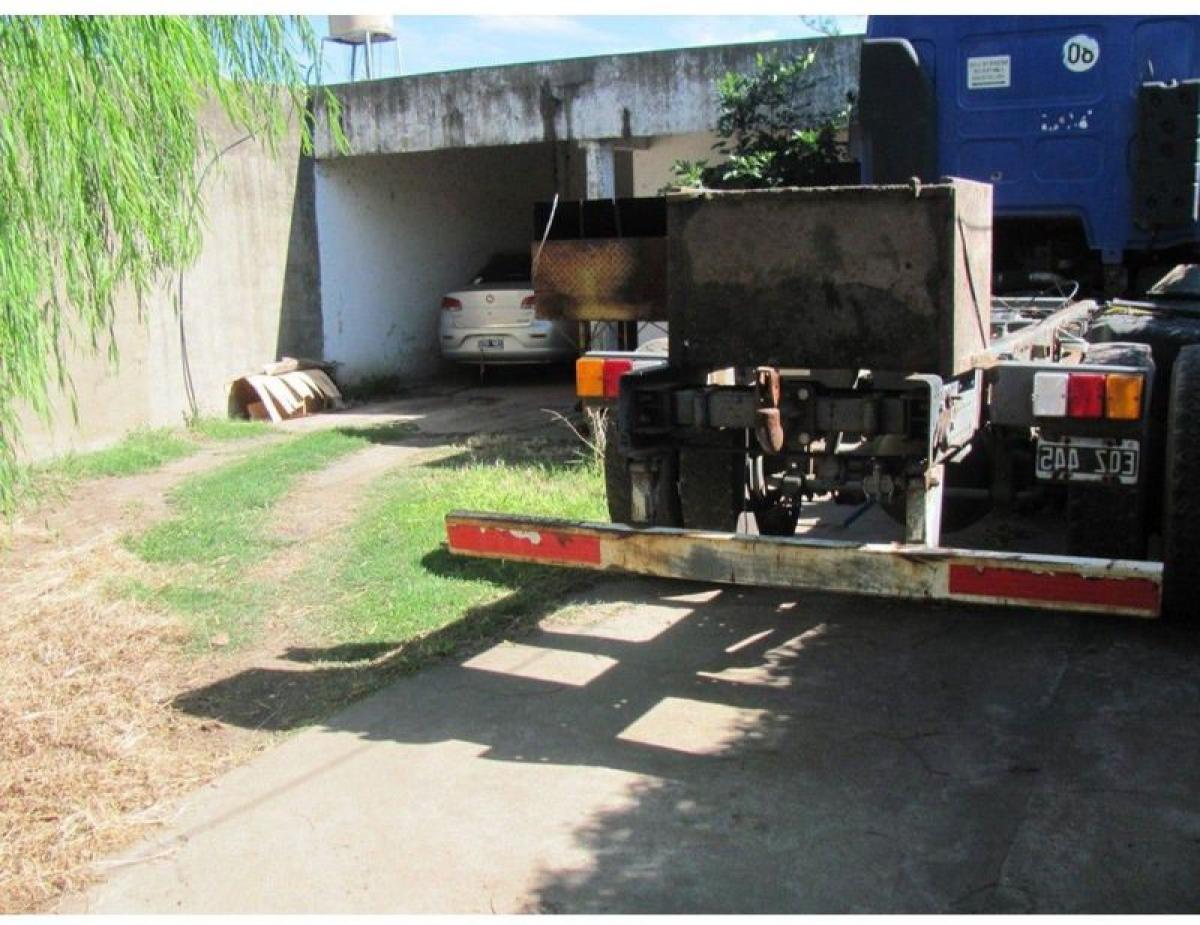 2 bedrooms House in Santa Fe, Argentina No. 53446