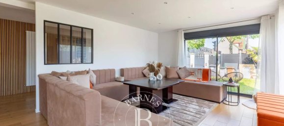 5 Schlafzimmer Haus in Montesson, France, Nr. 326696 3