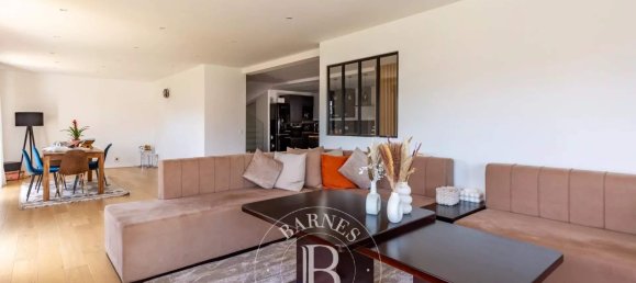 5 Schlafzimmer Haus in Montesson, France, Nr. 326696 4