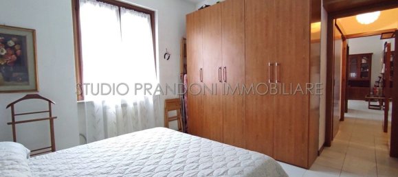 2-salle Appartement à Monza, Italy No. 278091 13