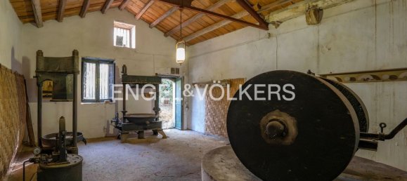 44 rooms Castles in Chiaramonte Gulfi, Italy No. 132091 10