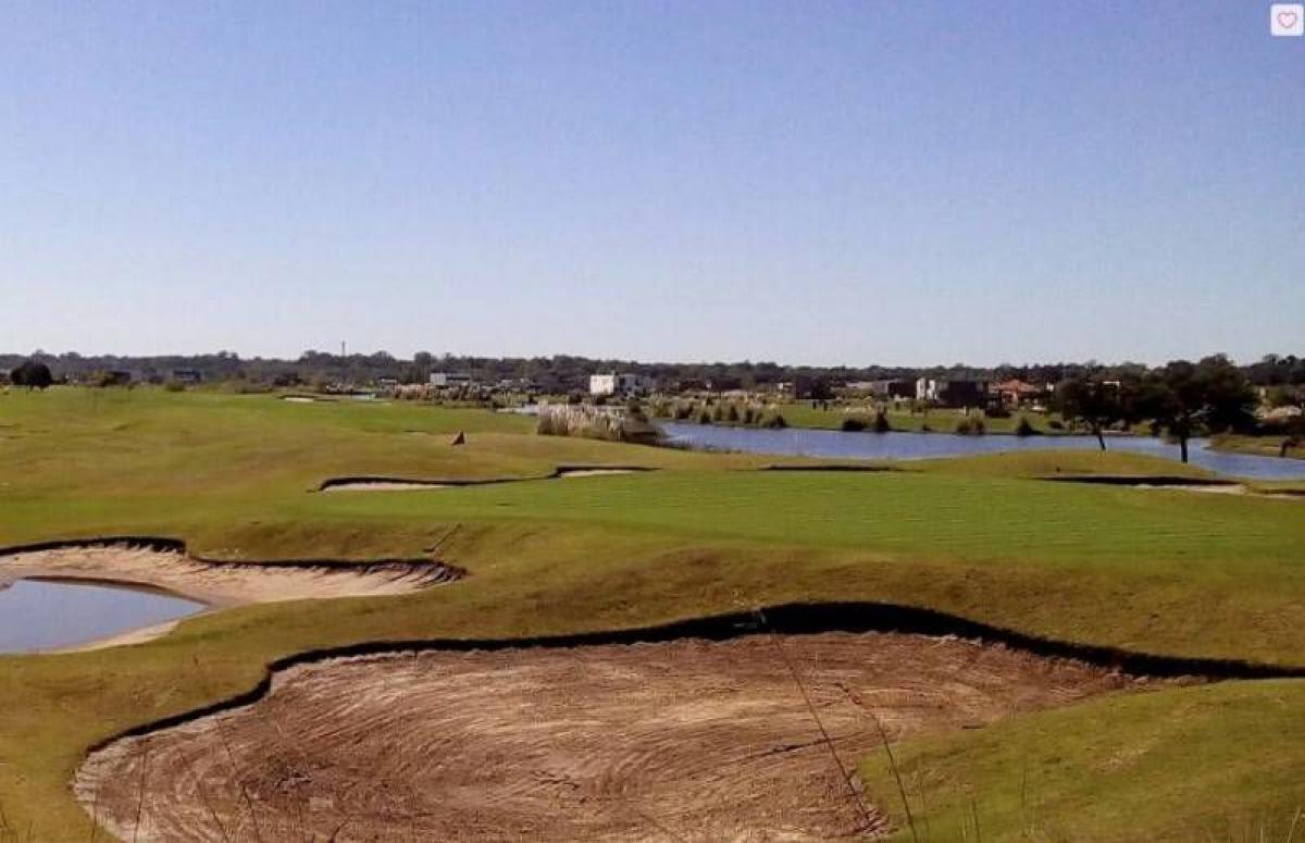  Land in Escobar, Argentina No. 112975