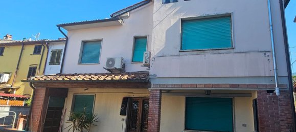 5 غرف نوم منزل في Capannori, Italy رقم 347483 4