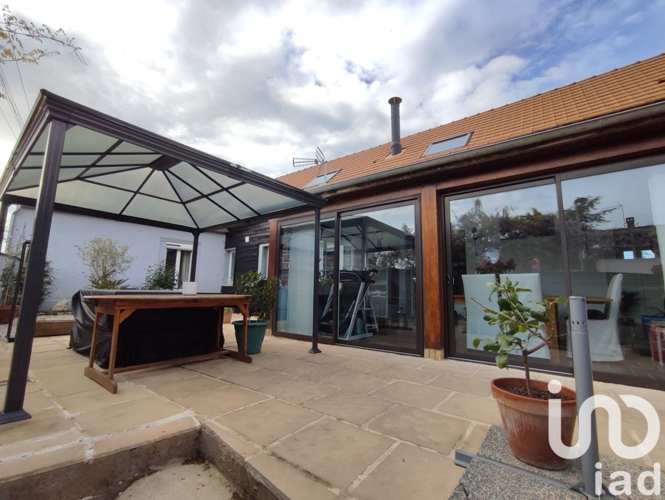 4 chambres Maison à Chartres, France No. 62437