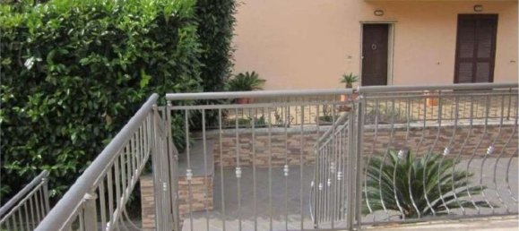 6-Zimmer Haus in Sperone, Italy, Nr. 96826 28