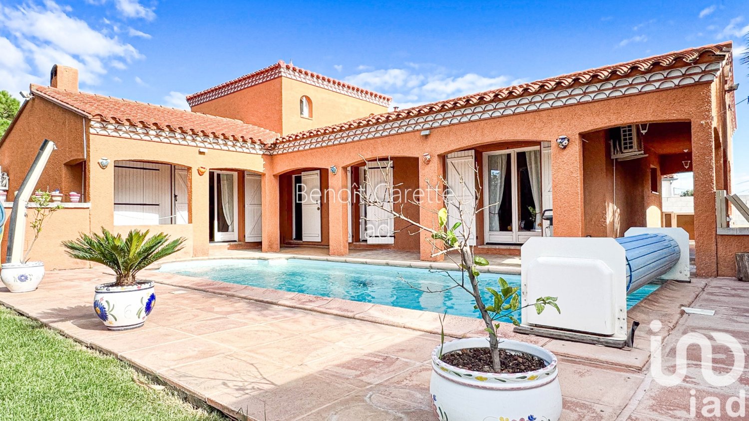 Вилла с 5 спальнями в Пья, Франция № 344044