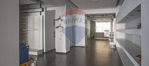 2-Zimmer Gewerbliche Immobilie in Ragusa, Italy, Nr. 131038 6