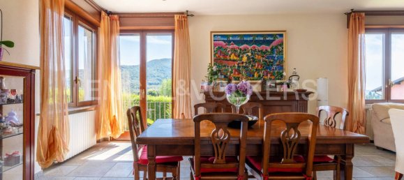 5 bedrooms Villa in Cunardo, Italy No. 62515 16