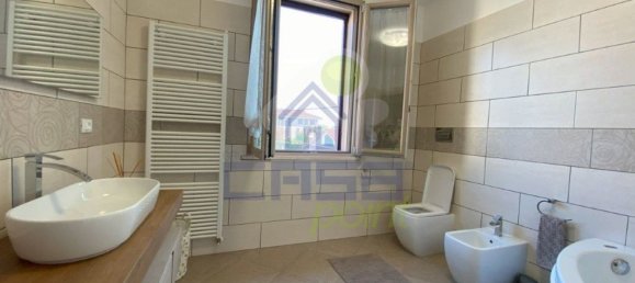 4 bedrooms Villa in Brescello, Italy No. 358289 3