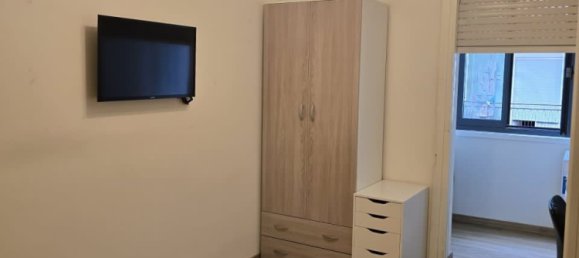 2 Schlafzimmer Wohnung in Erba, Italy, Nr. 329357 9