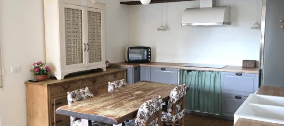 2 Schlafzimmer Wohnung in Erba, Italy, Nr. 329357 5