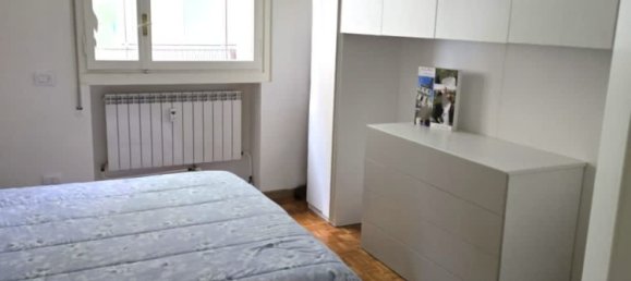 2 Schlafzimmer Wohnung in Erba, Italy, Nr. 329357 8