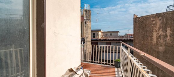 2 Schlafzimmer Wohnung in Aci Catena, Italy, Nr. 55943 6