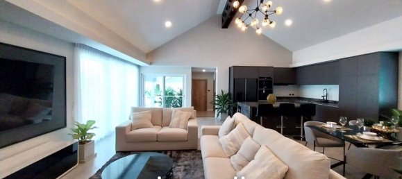 4 bedrooms Villa in Bang Lamung, Thailand No. 13763 3