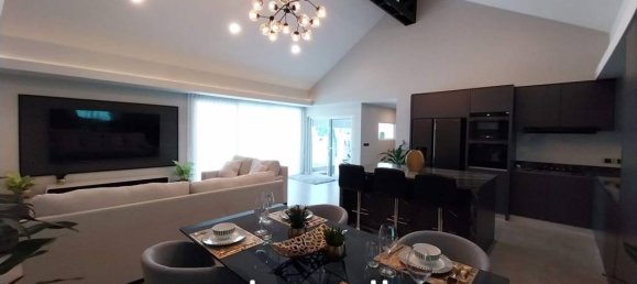 4 bedrooms Villa in Bang Lamung, Thailand No. 13763 7