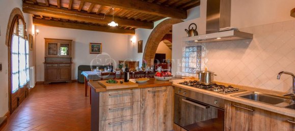 Villa de 9 dormitorios en Bucine, Italy No. 279739 29