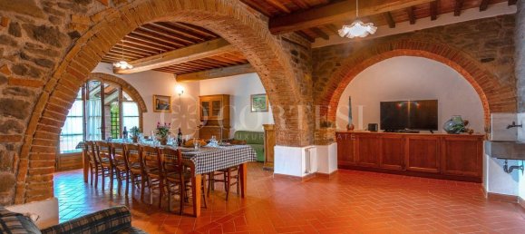 Villa de 9 dormitorios en Bucine, Italy No. 279739 25