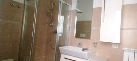 2غرفة شقة في Biella, Italy رقم 294905 11