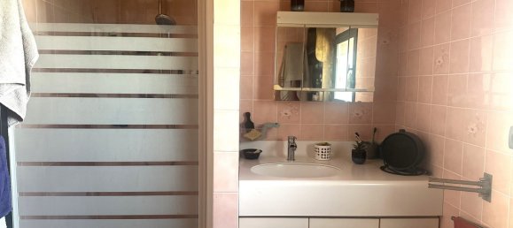 Casa de 3 dormitorios en Saint-Saturnin, France No. 244784 16