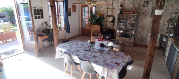 Casa de 3 dormitorios en Saint-Saturnin, France No. 244784 22