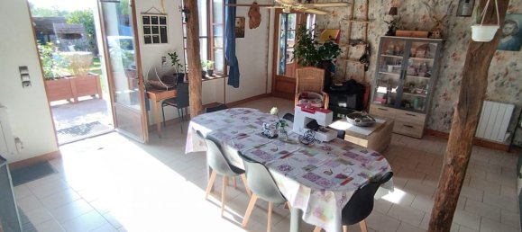 Casa de 3 dormitorios en Saint-Saturnin, France No. 244784 5